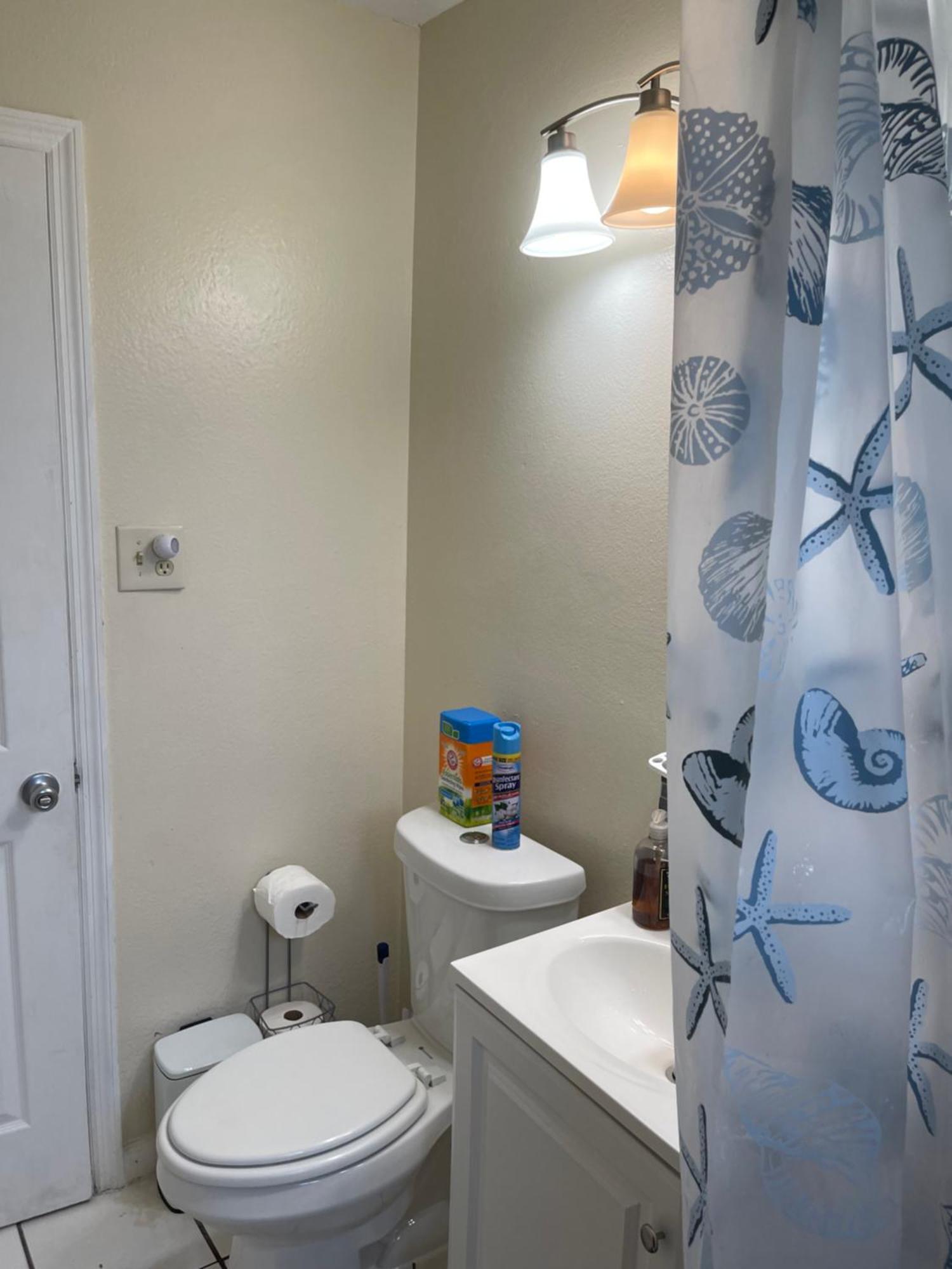 Private Queen Bedroom C Shared Common Spaces Fort Pierce Eksteriør billede